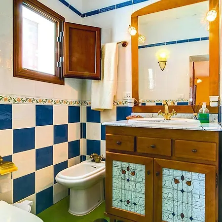 Apartamento In El Tanque With Garden, Cleaning Included